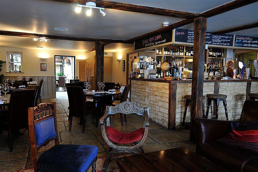 The Chequers Inn Cassington المظهر الخارجي الصورة